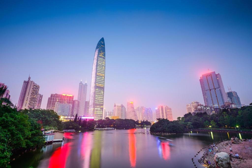 Vienna Hotel - Shenzhen Dongmen Hubei Metro Station Exterior photo