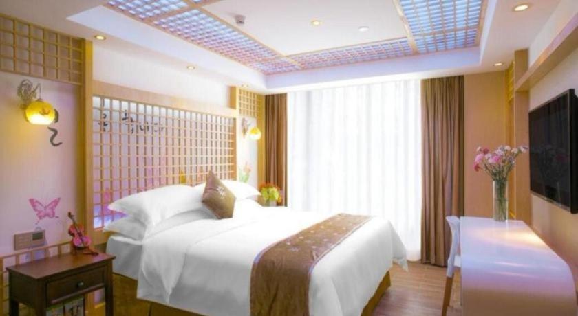 Vienna Hotel - Shenzhen Dongmen Hubei Metro Station Exterior photo