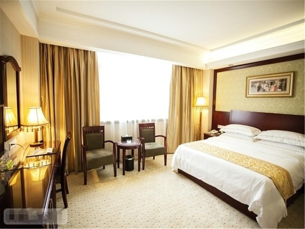 Vienna Hotel - Shenzhen Dongmen Hubei Metro Station Exterior photo